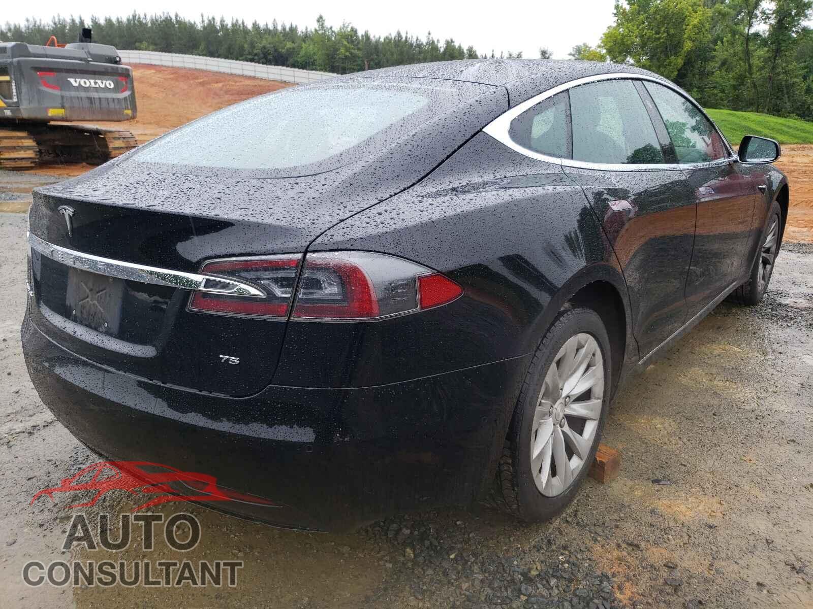 TESLA MODEL S 2017 - 5YJSA1E1XHF199147