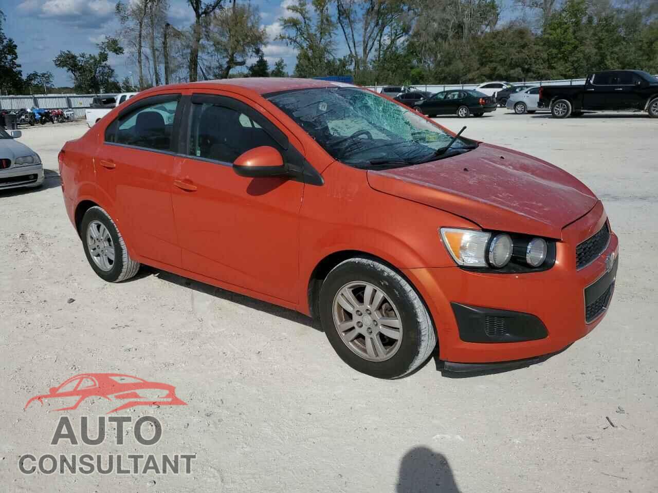CHEVROLET SONIC 2013 - 1G1JC5SH9D4150515