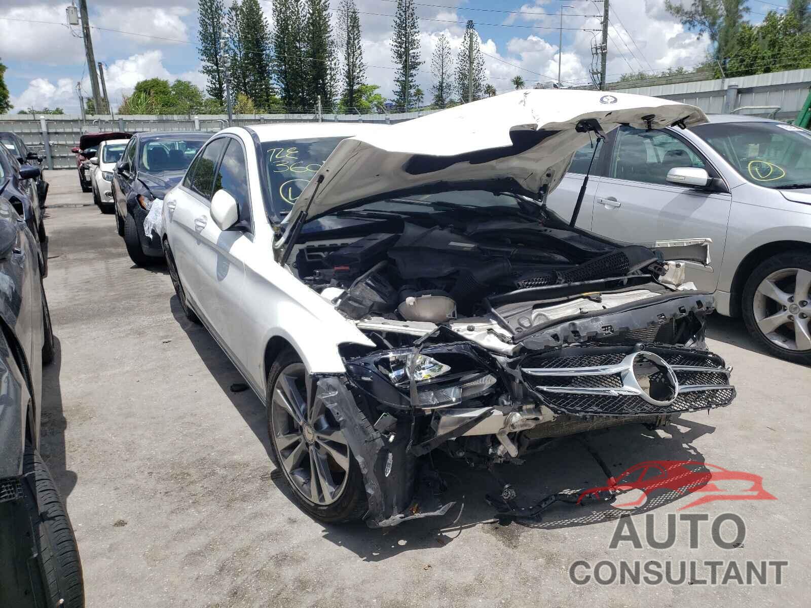 MERCEDES-BENZ C-CLASS 2016 - 55SWF4JB2GU124331