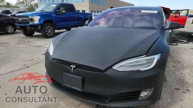 TESLA MODEL S 2018 - 5YJSA1E23JF275726