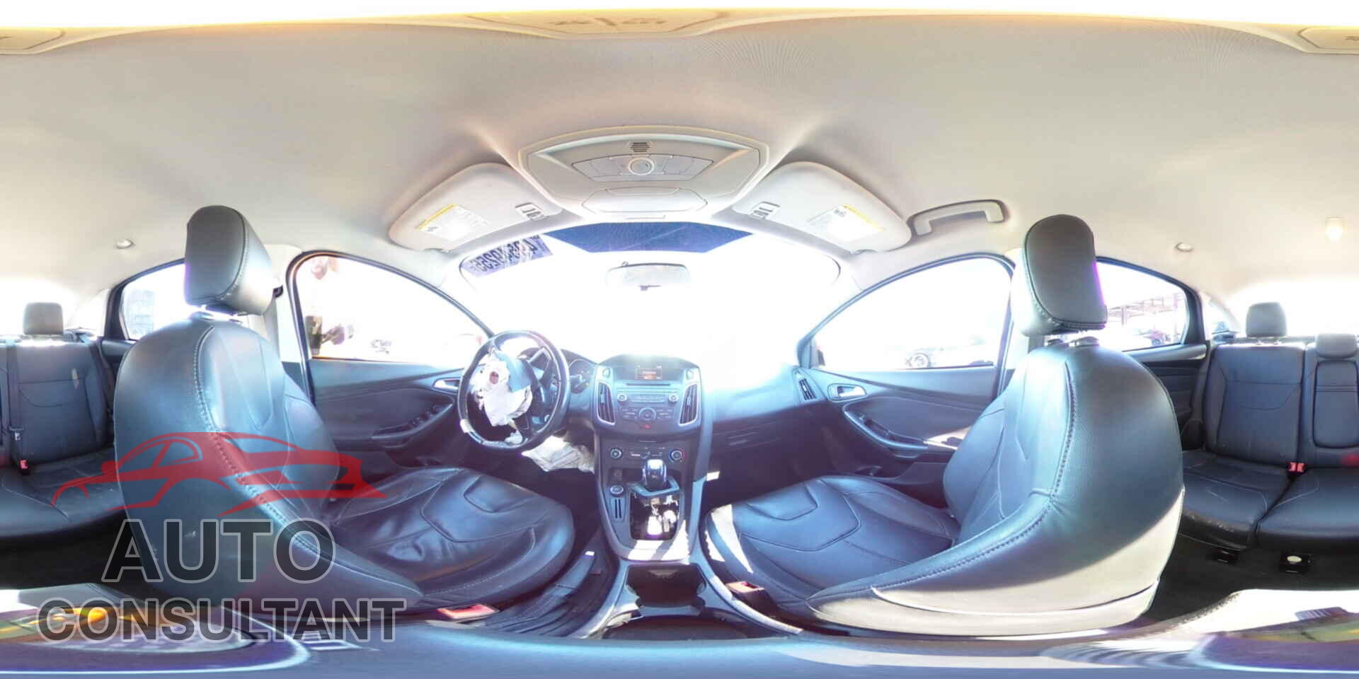 FORD FOCUS 2015 - 1FADP3F27FL279841