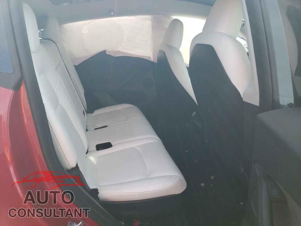TESLA MODEL Y 2023 - 7SAYGAEE0PF691912