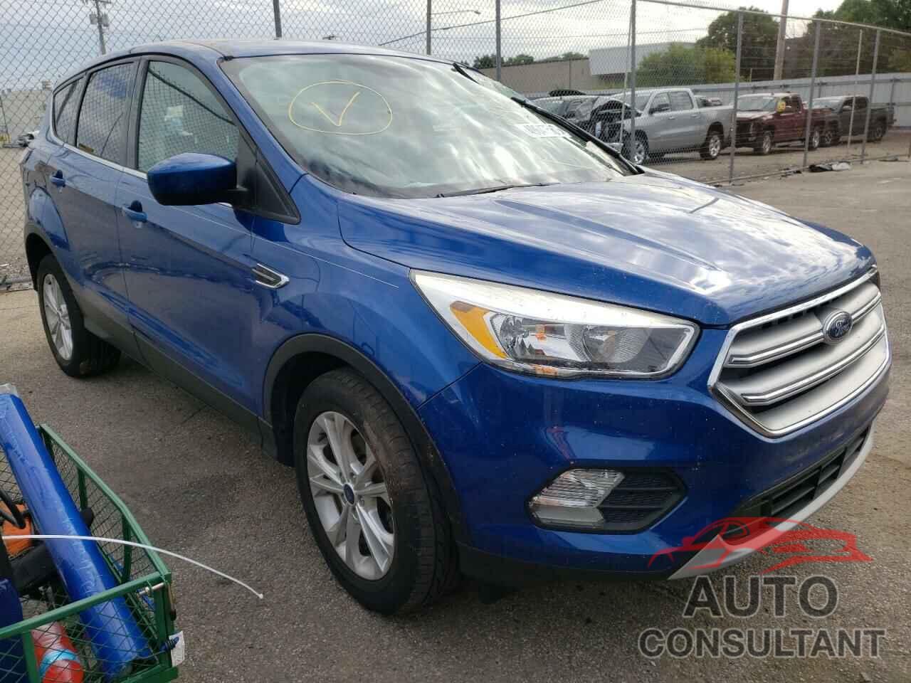 FORD ESCAPE 2017 - 1FMCU0GD6HUC47128