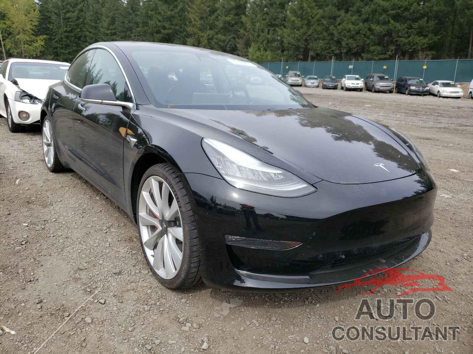 TESLA MODEL 3 2019 - 5YJ3E1EB7KF392719