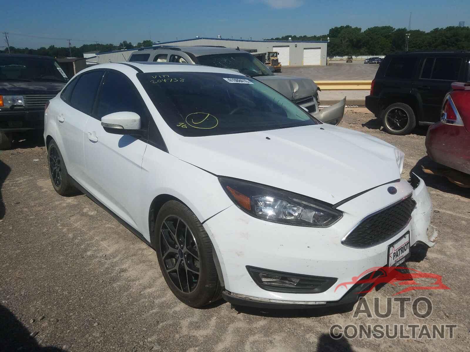 FORD FOCUS 2017 - 1FADP3H22HL204738