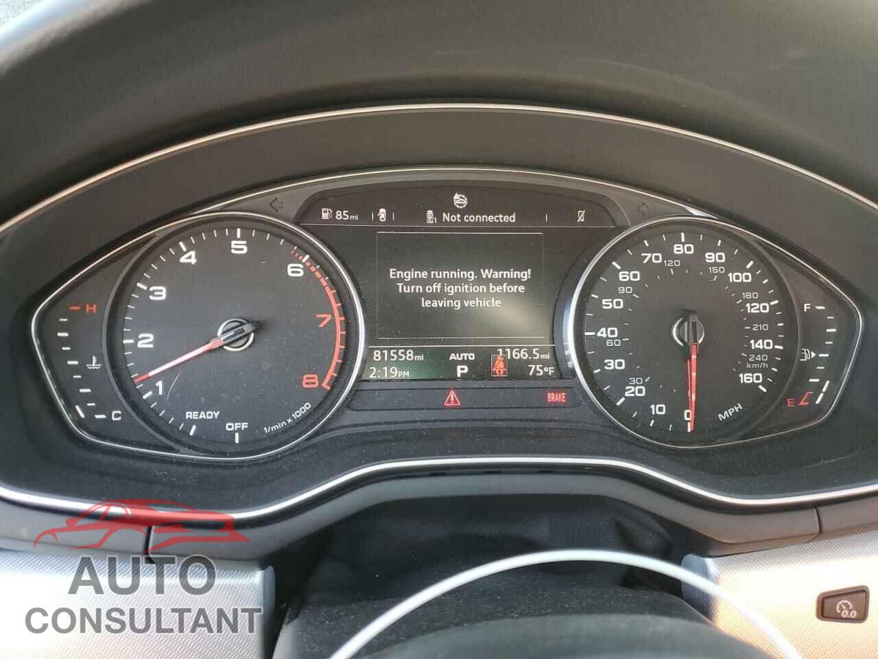 AUDI A4 2018 - WAUDNAF46JA058948