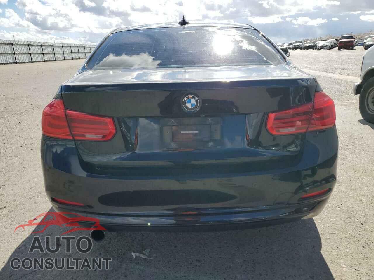 BMW 3 SERIES 2016 - WBA8E1G54GNU10547