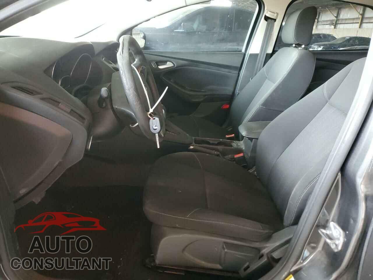 FORD FOCUS 2016 - 1FADP3K29GL395856