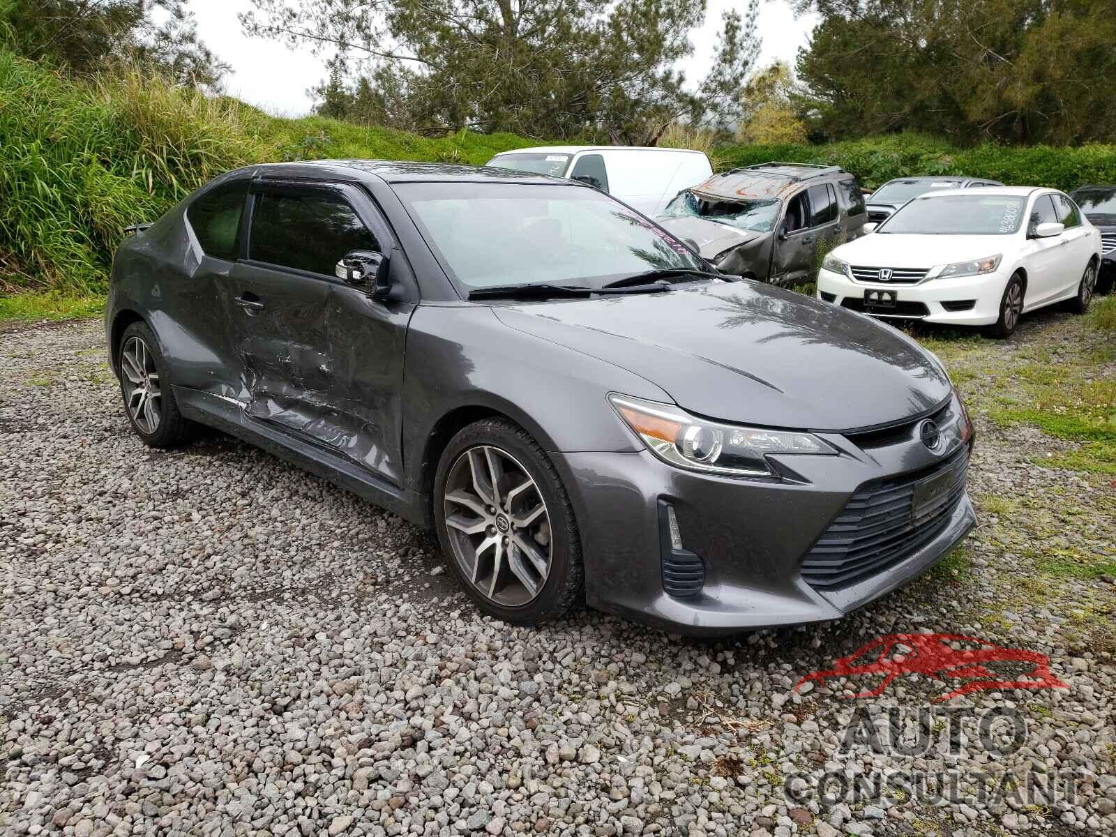 TOYOTA SCION 2016 - JTKJF5C76GJ015043