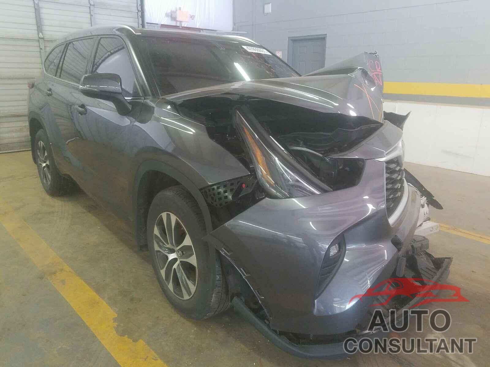 TOYOTA HIGHLANDER 2021 - 5TDGZRBH4MS531233