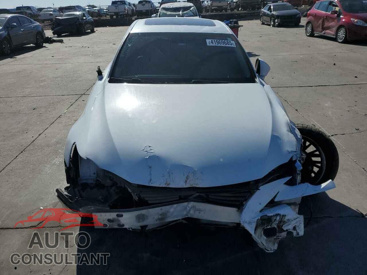 LEXUS IS 2014 - JTHCF1D25E5012375