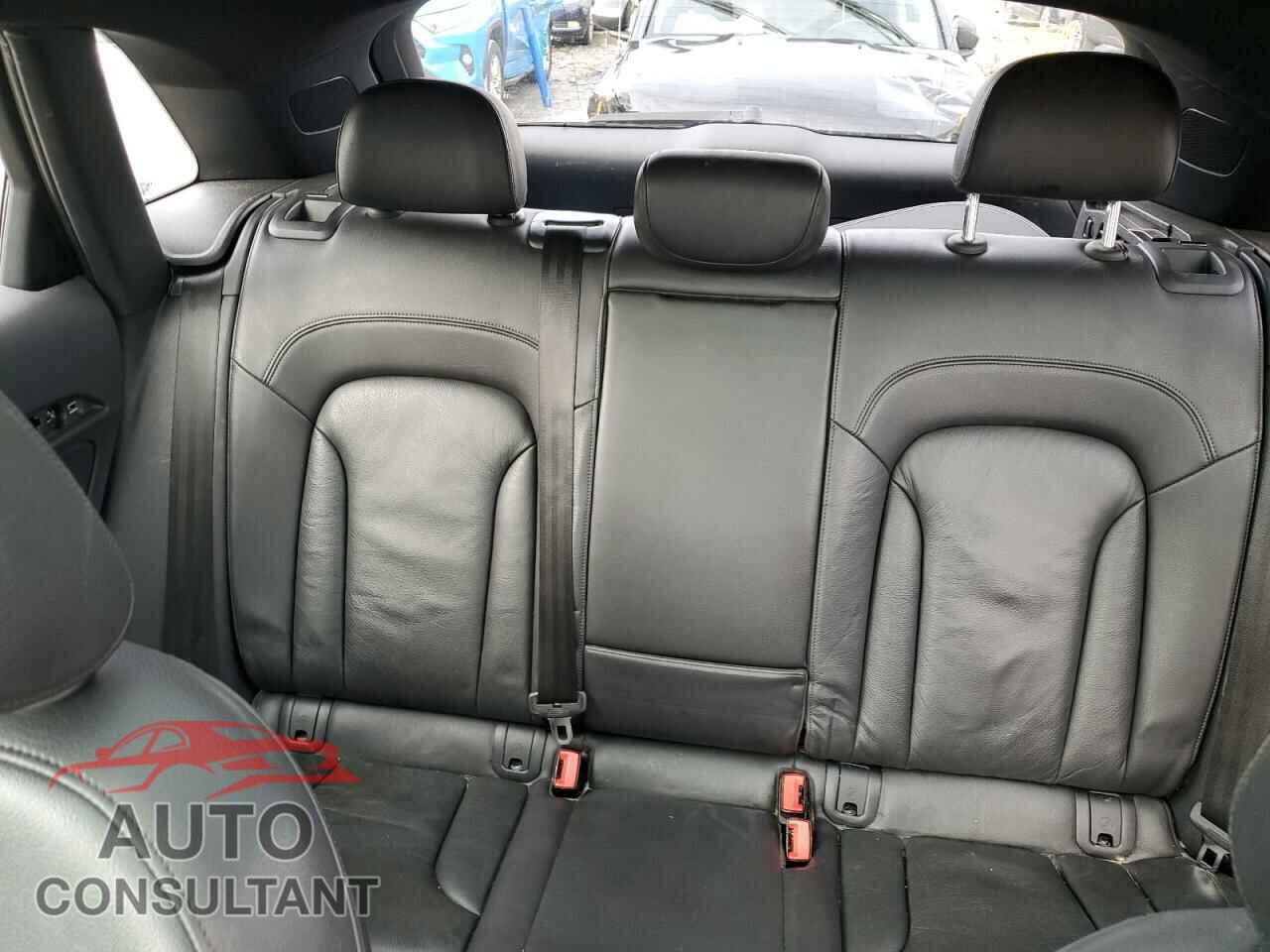 AUDI Q3 2017 - WA1ECCFS1HR017771