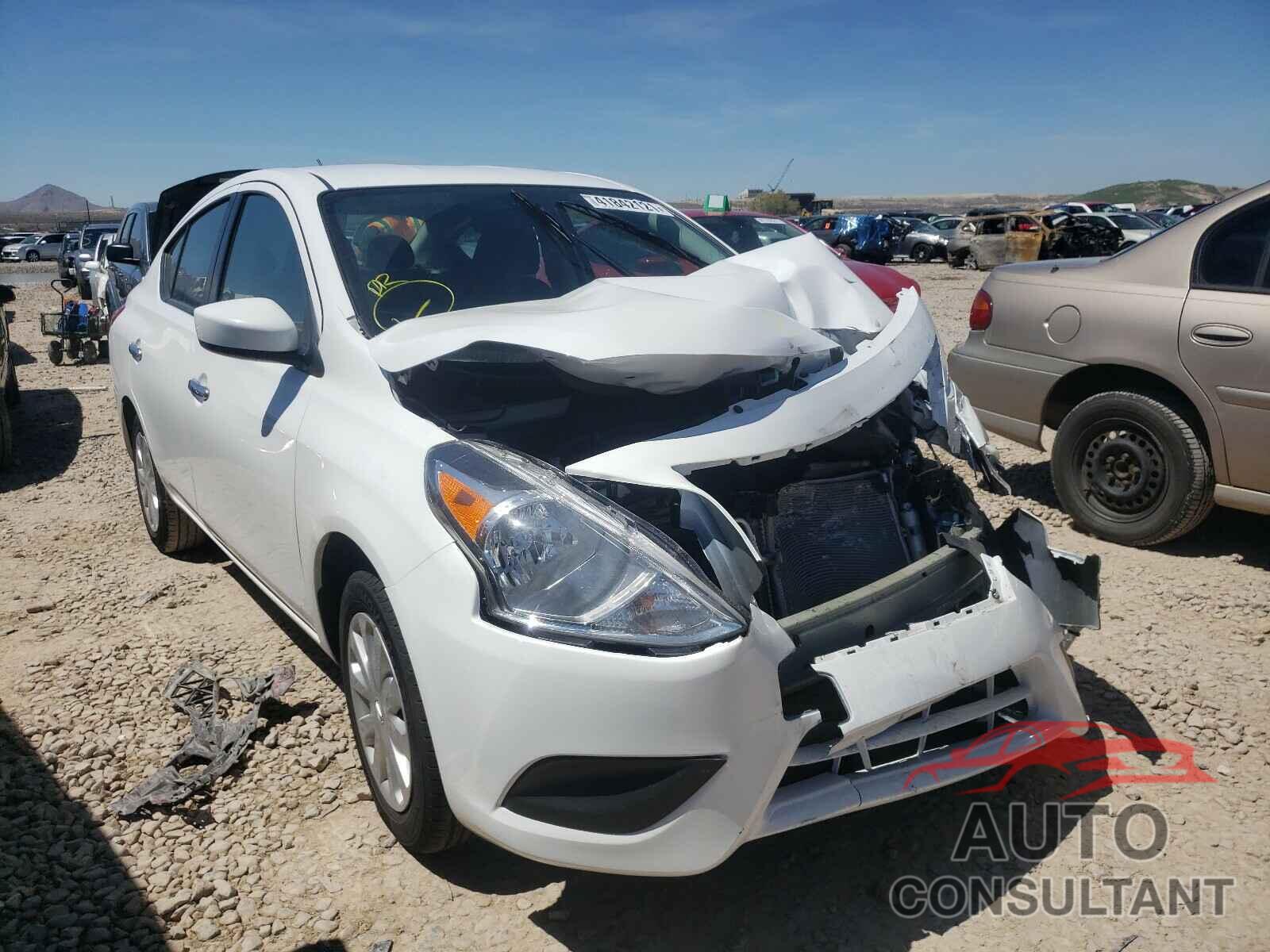NISSAN VERSA 2019 - 3N1CN7AP8KL853967