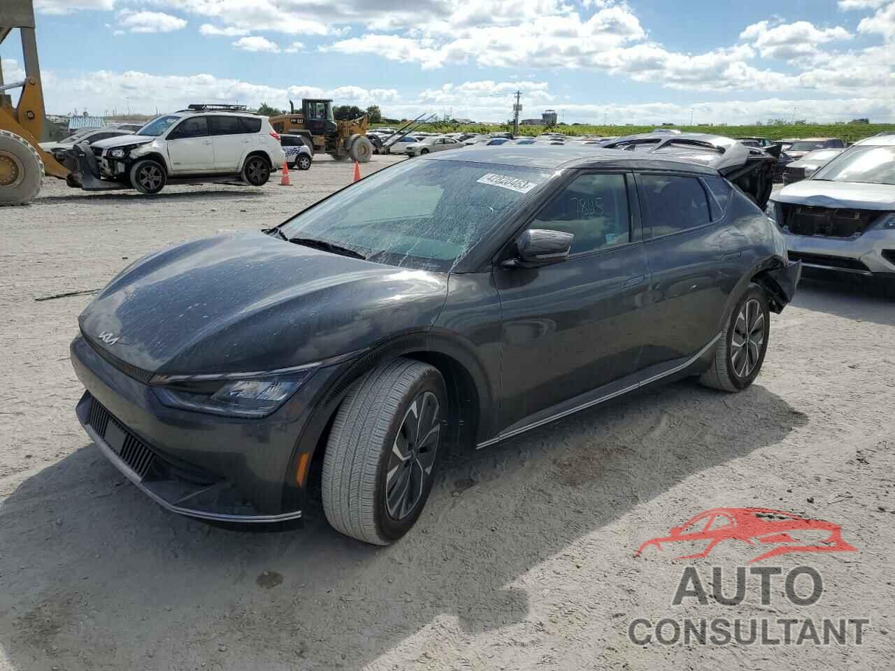 KIA EV6 LIGHT 2022 - KNDC34LA6N5064585
