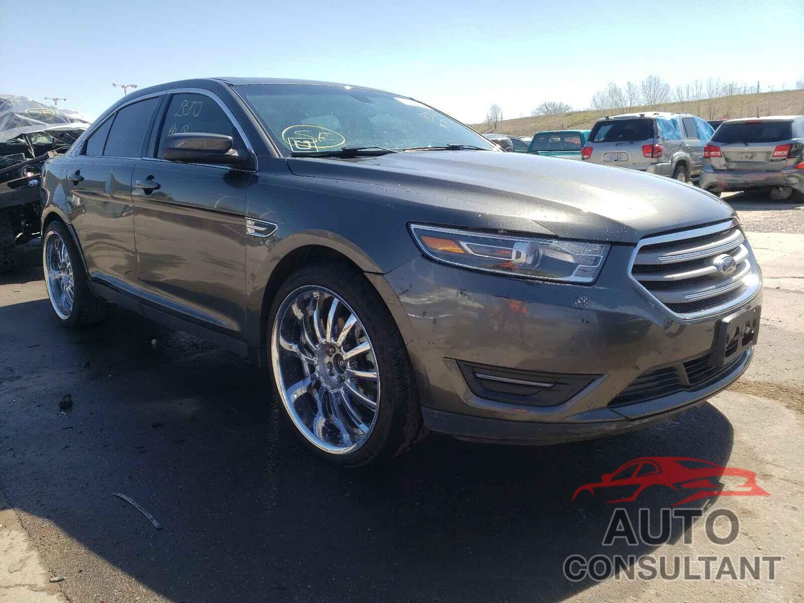 FORD TAURUS 2017 - 1FAHP2E81HG132248