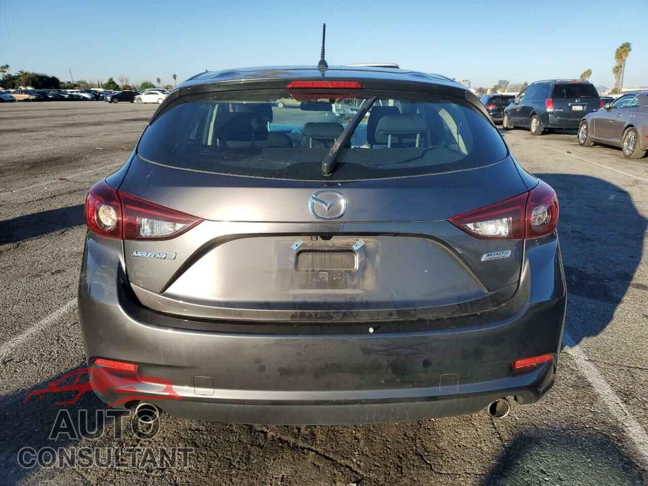 MAZDA 3 2017 - 3MZBN1K74HM102952