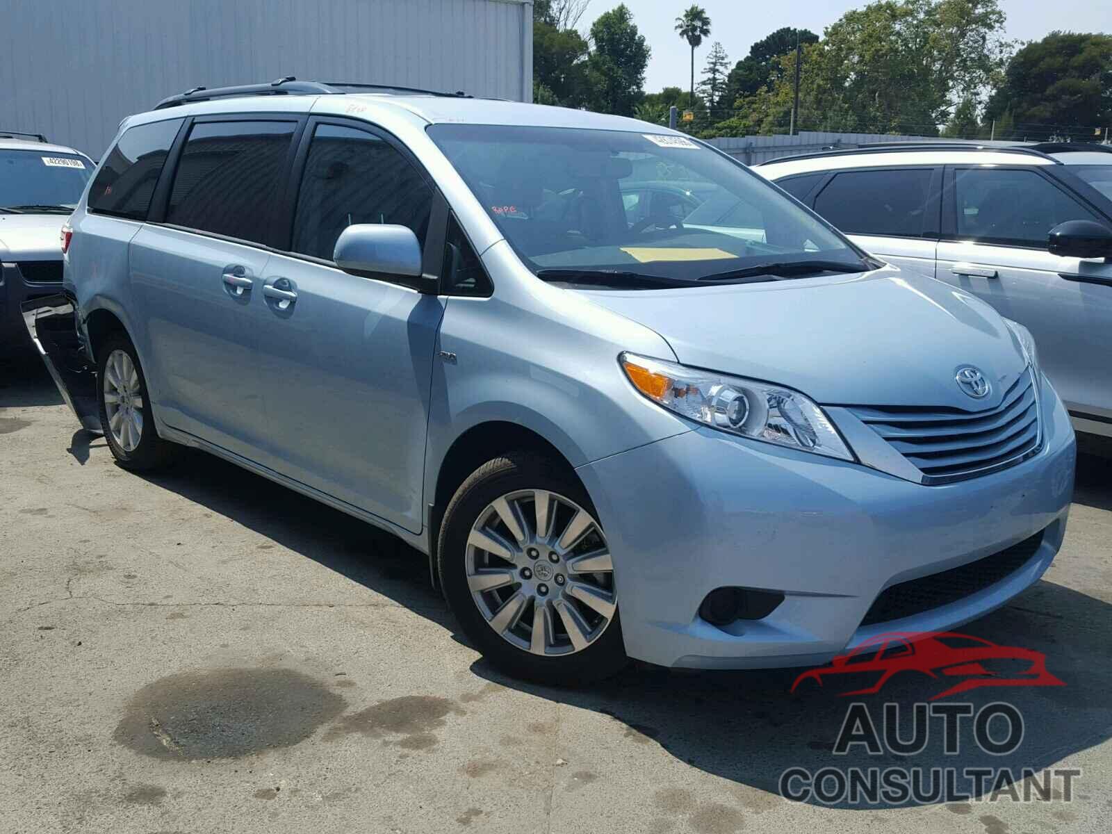 TOYOTA SIENNA LE 2017 - 5TDJZ3DCXHS179771