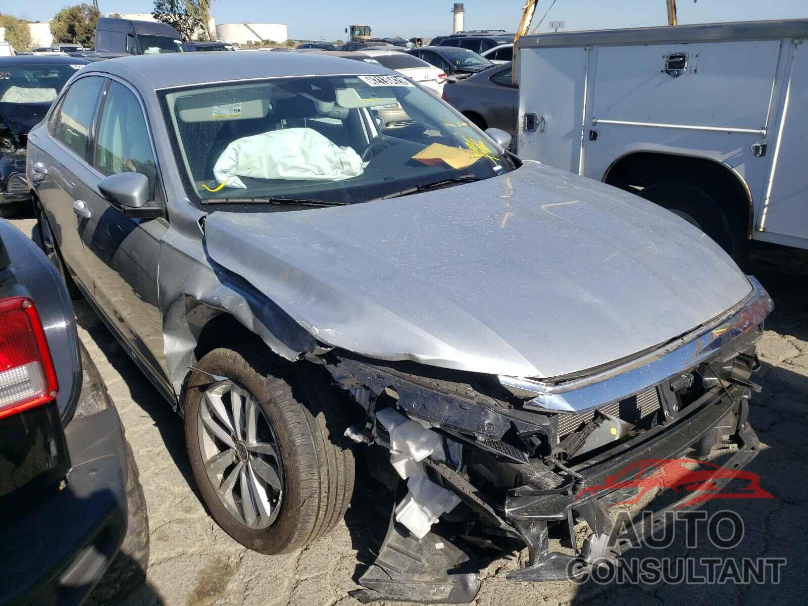 VOLKSWAGEN PASSAT 2020 - 1VWSA7A36LC004660
