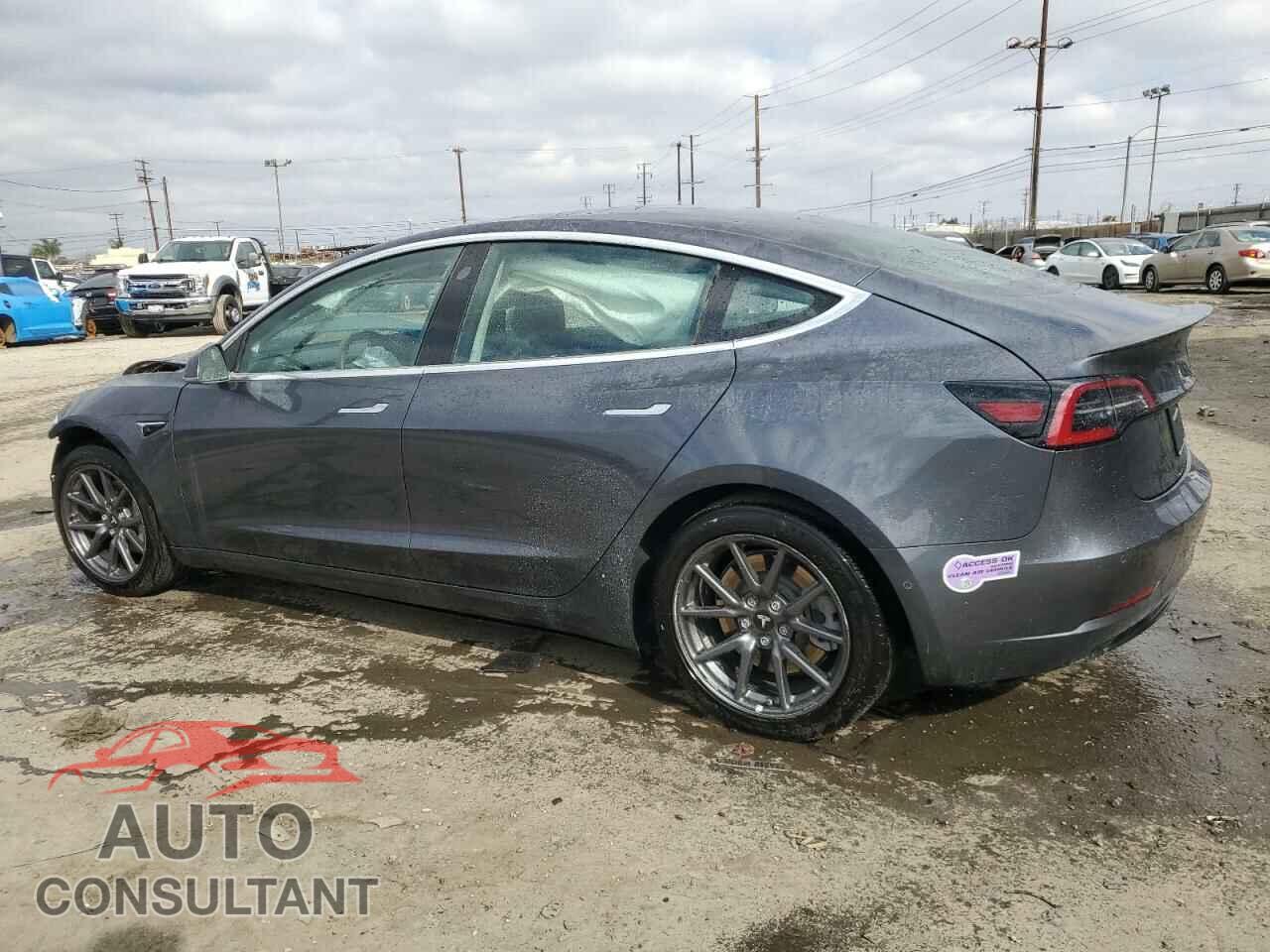 TESLA MODEL 3 2019 - 5YJ3E1EA5KF331294