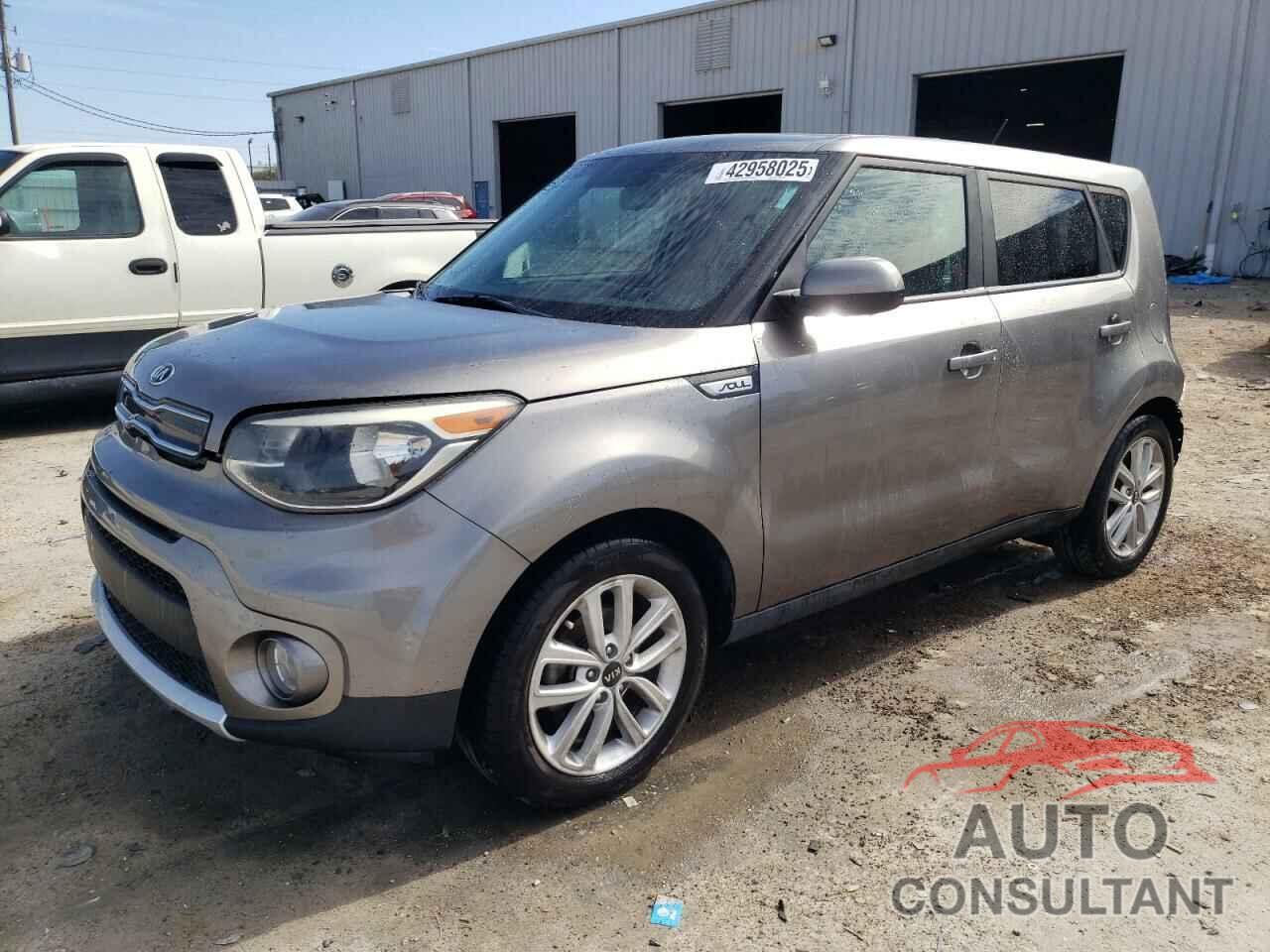 KIA SOUL 2018 - KNDJP3A5XJ7610721