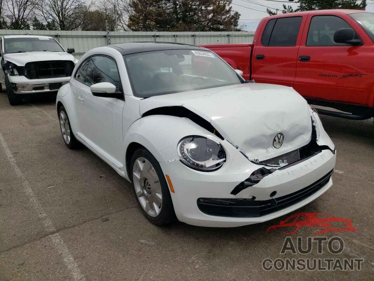 VOLKSWAGEN BEETLE 2016 - 3VWJ17AT3GM637696