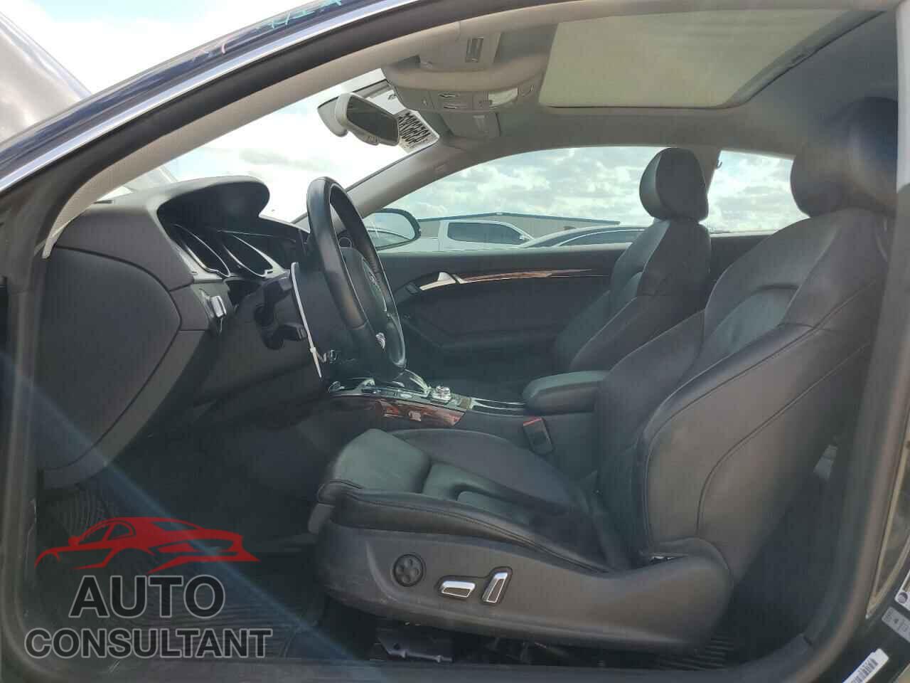 AUDI A5 2015 - WAUMFAFRXFA048651