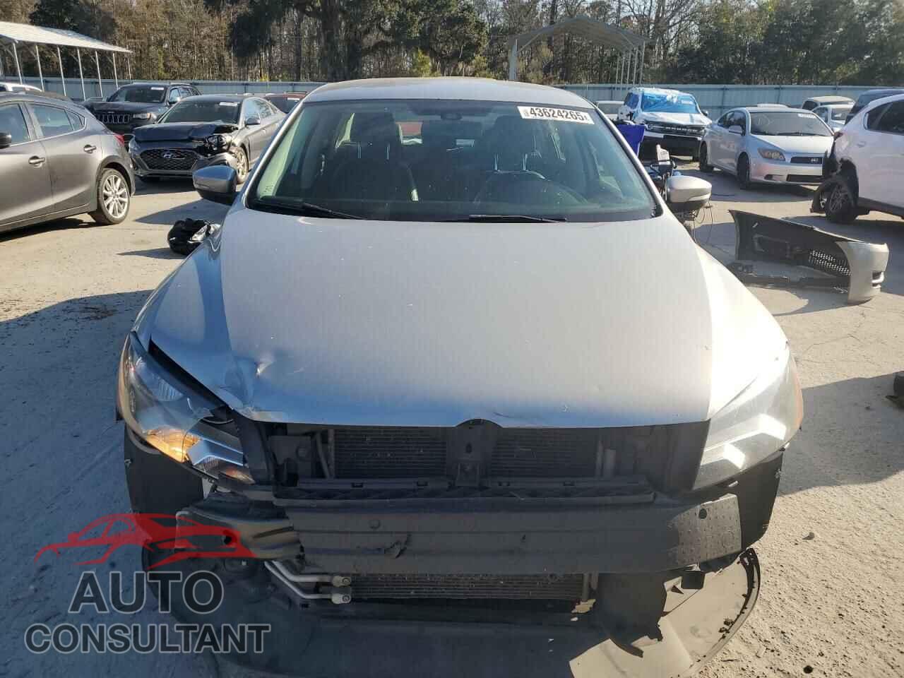 VOLKSWAGEN PASSAT 2014 - 1VWBP7A39EC006419
