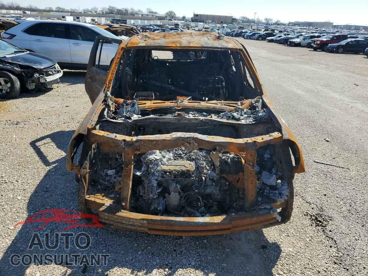 HONDA PILOT 2015 - 5FNYF3H97FB017524