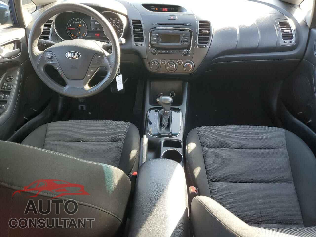 KIA FORTE 2017 - 3KPFK4A70HE027287
