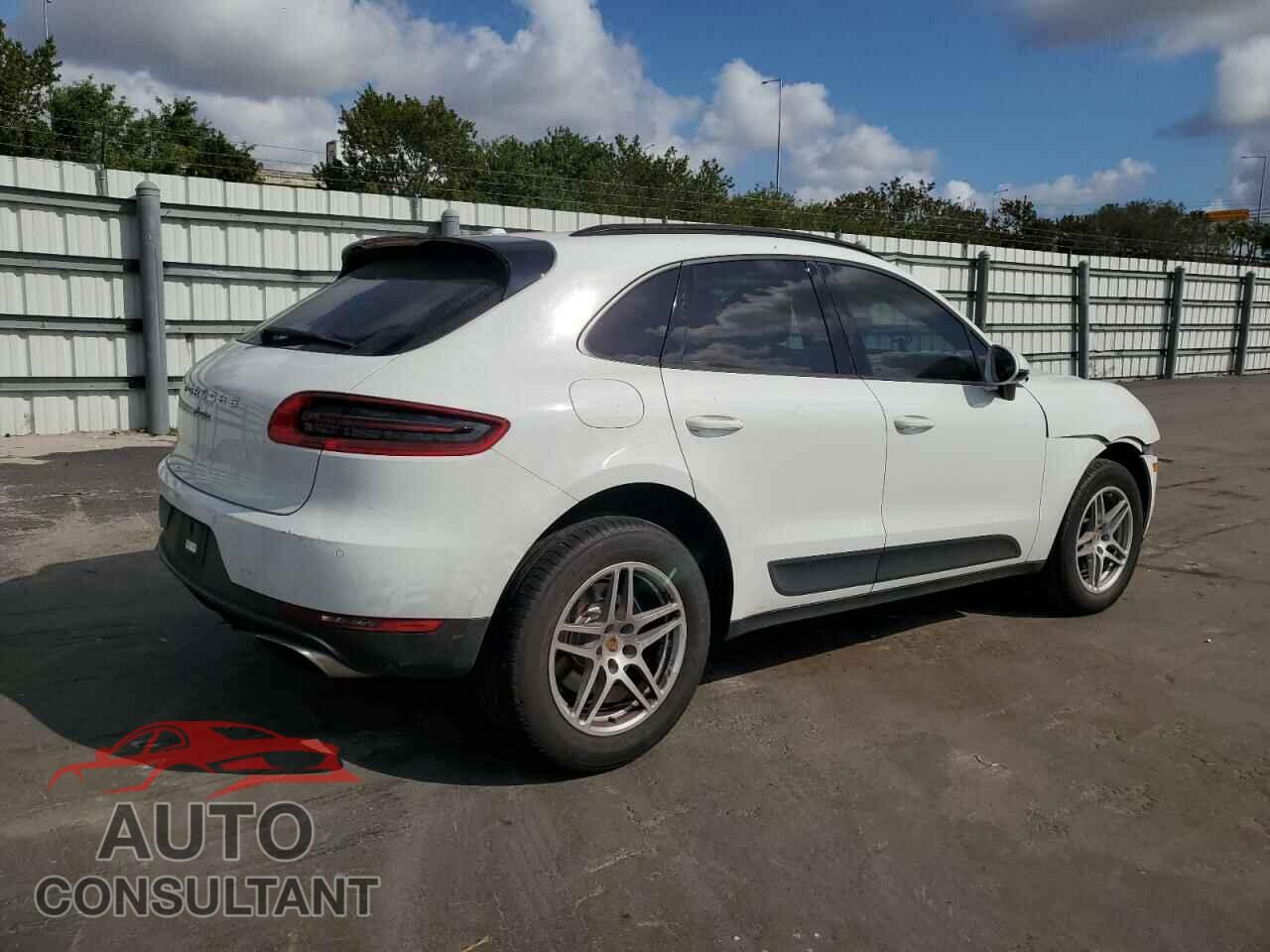 PORSCHE MACAN 2018 - WP1AA2A52JLB22204