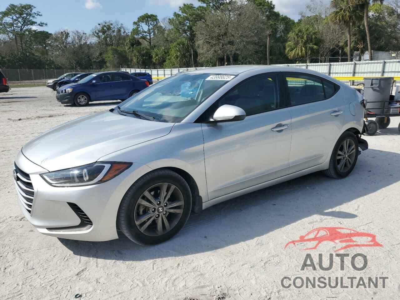 HYUNDAI ELANTRA 2018 - 5NPD84LF8JH333052