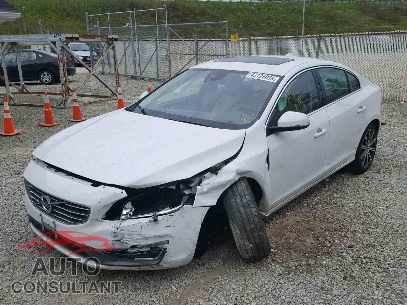 VOLVO S60 2017 - LYV402TK2HB129219