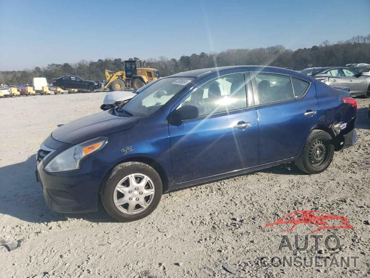 NISSAN VERSA 2018 - 3N1CN7AP0JL878361