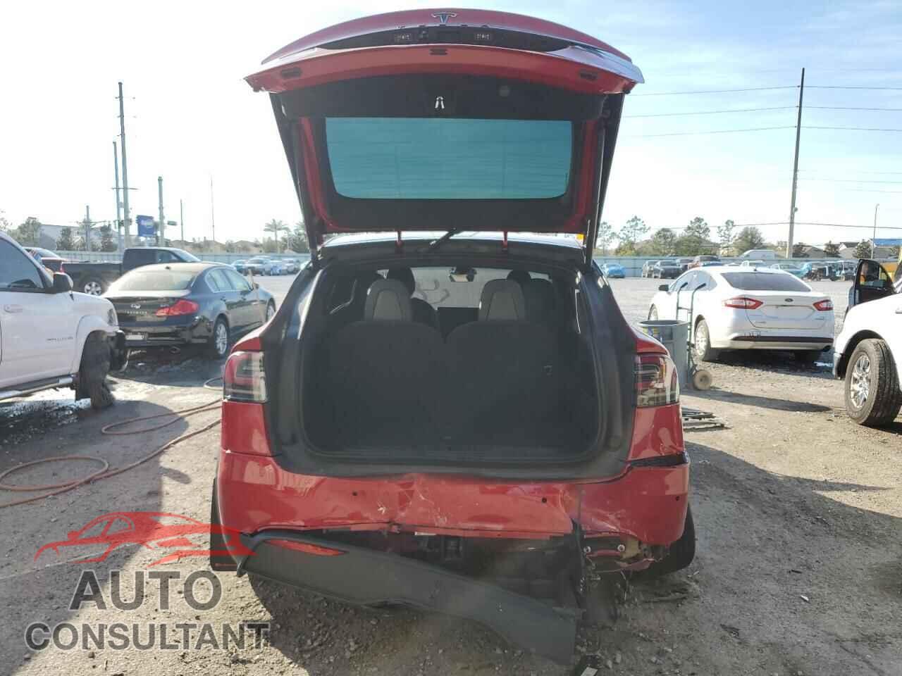 TESLA MODEL X 2023 - 7SAXCBE61PF376574