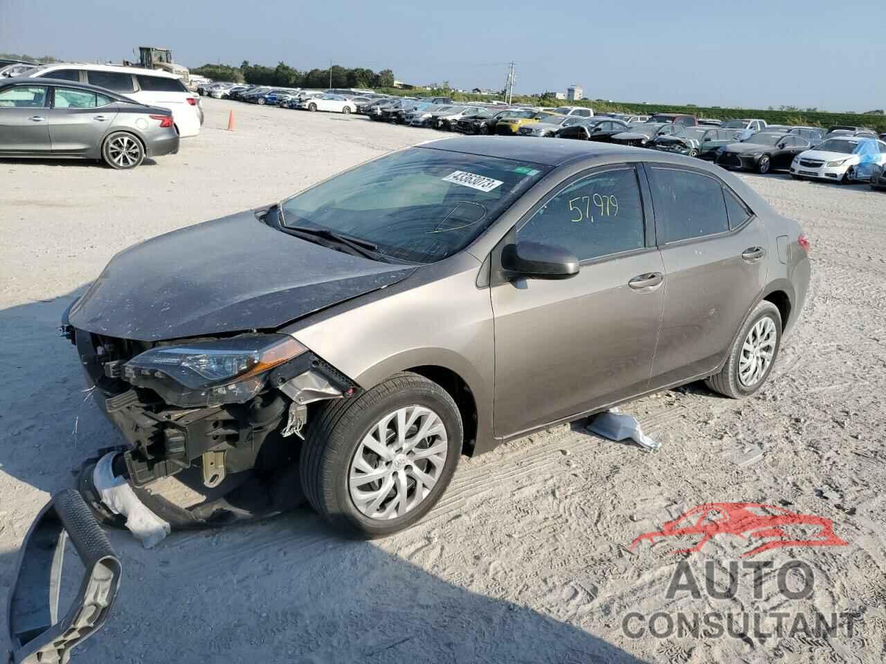 TOYOTA COROLLA 2018 - 5YFBURHE1JP829913