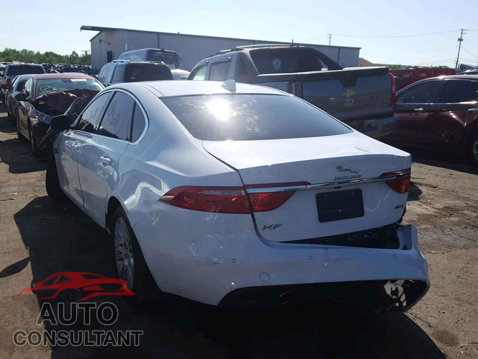 JAGUAR XF 2017 - SAJBD4BVXHCY34219