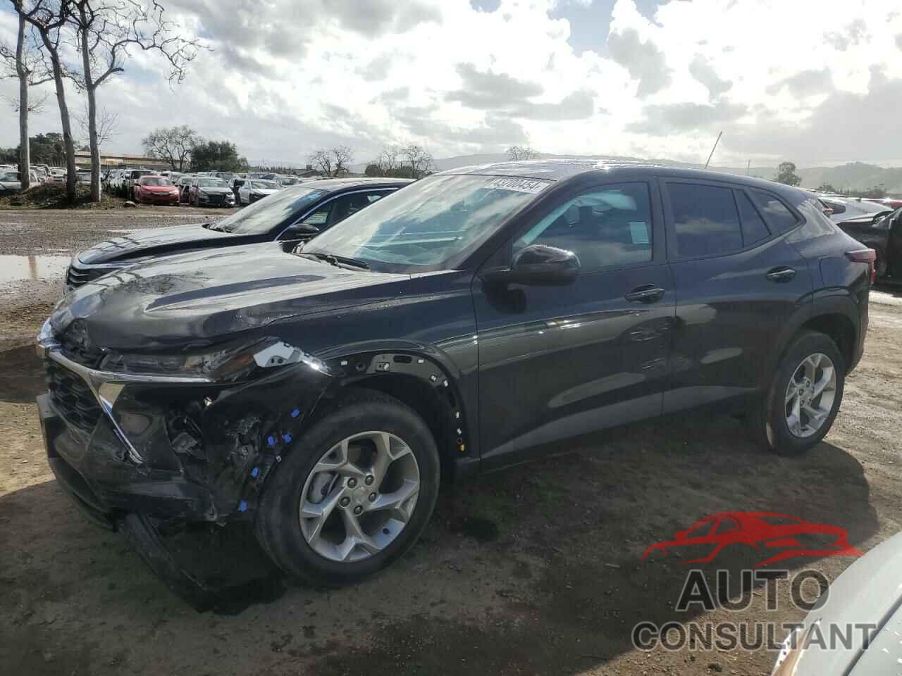 CHEVROLET TRAX 2024 - KL77LFE24RC042649