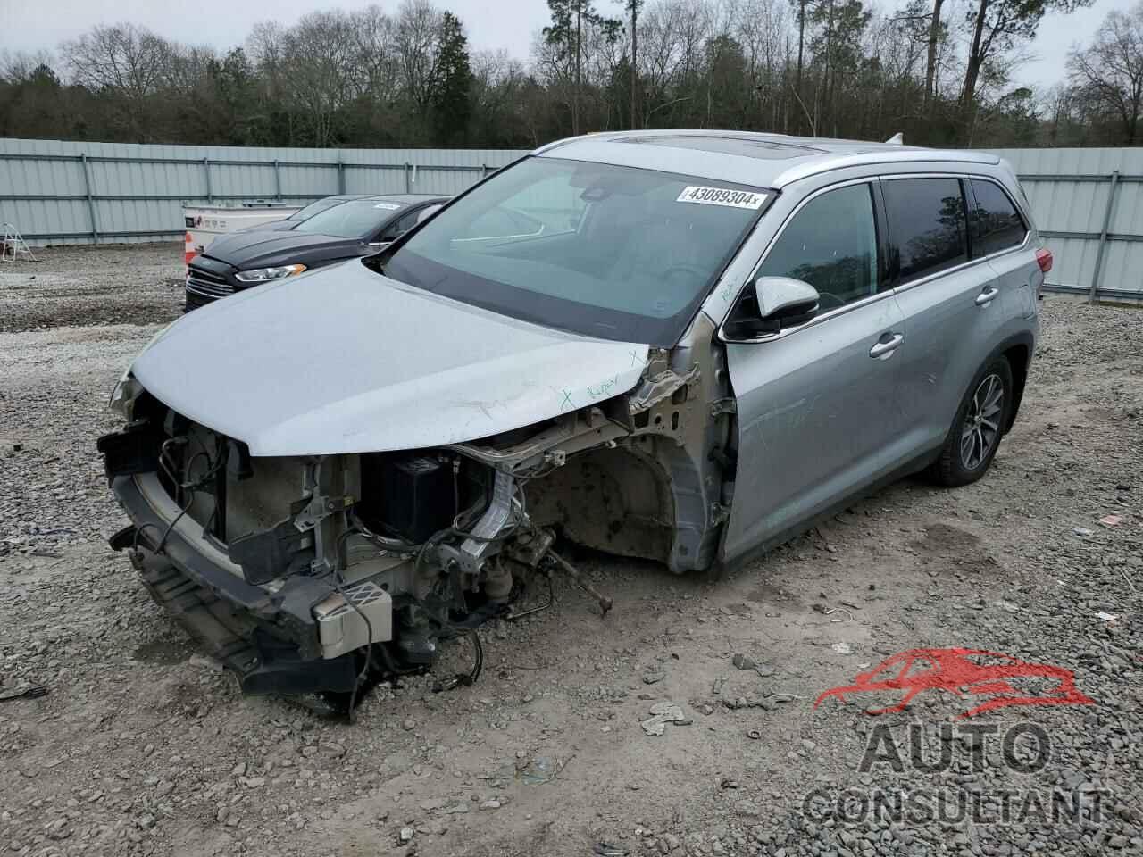 TOYOTA HIGHLANDER 2019 - 5TDJZRFHXKS606143