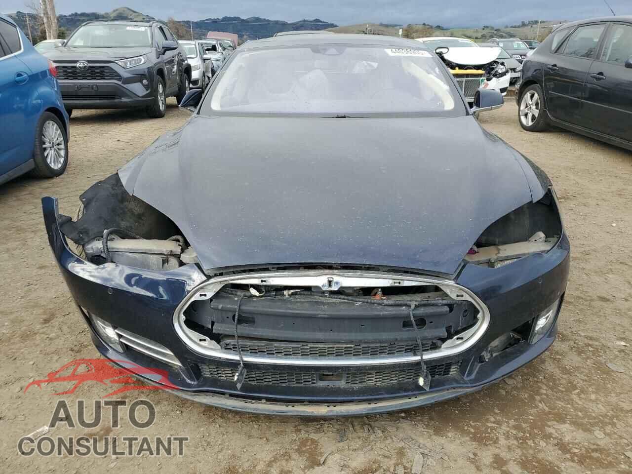 TESLA MODEL S 2014 - 5YJSA1H19EFP53866