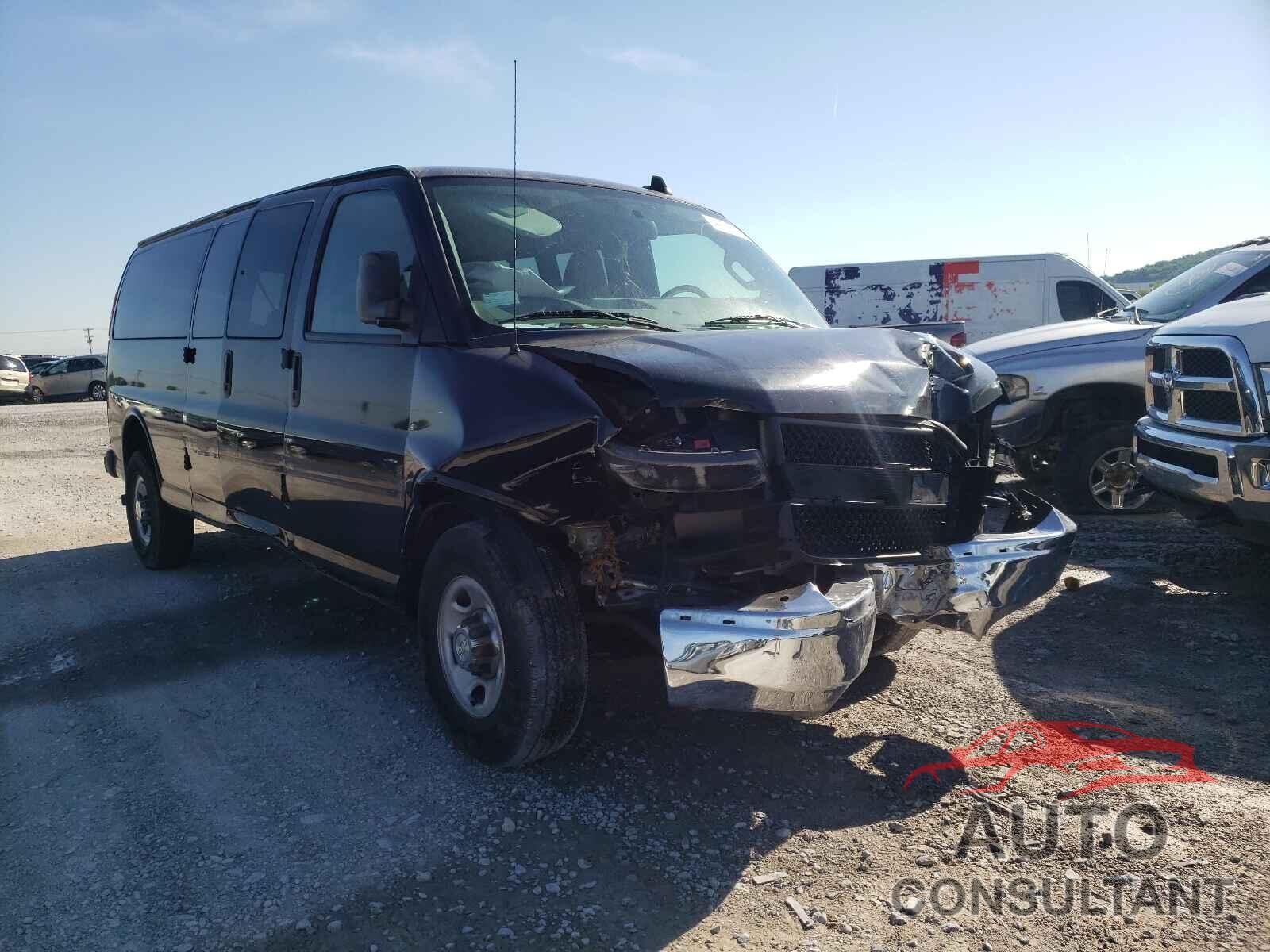 CHEVROLET EXPRESS 2018 - 1GAZGPFG3J1187366