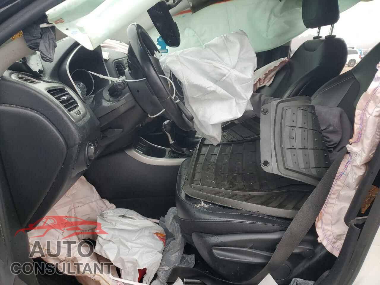 JEEP COMPASS 2018 - 3C4NJCBB5JT272406