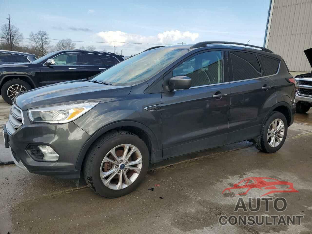 FORD ESCAPE 2018 - 1FMCU0GD7JUC90687
