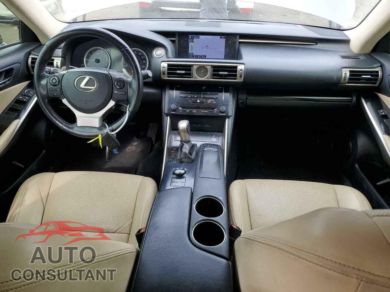LEXUS IS 2014 - JTHCE1D24E5000477