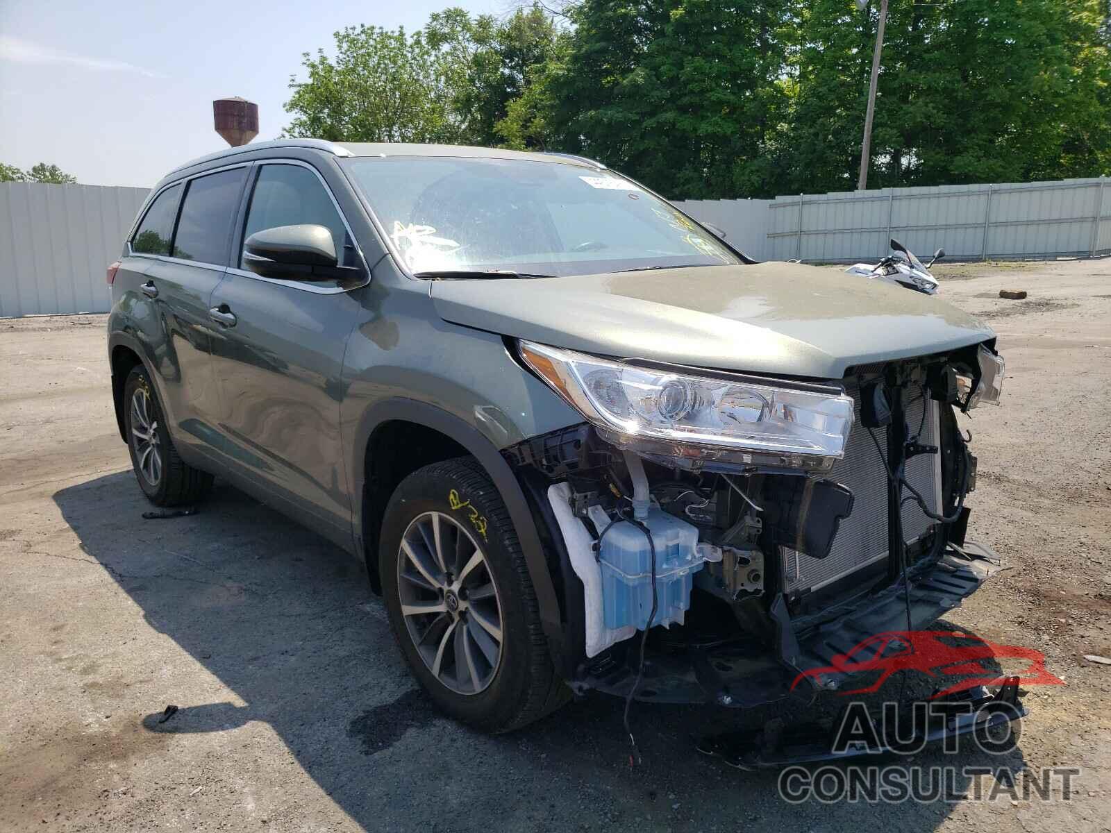 TOYOTA HIGHLANDER 2019 - 5TDJZRFH6KS720396