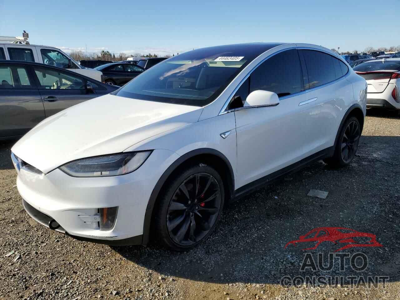 TESLA MODEL X 2016 - 5YJXCAE44GF001445