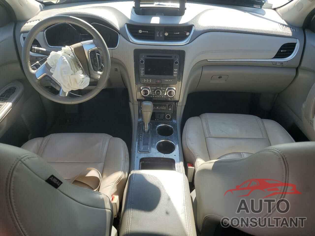 CHEVROLET TRAVERSE 2017 - 1GNKRHKD2HJ332127