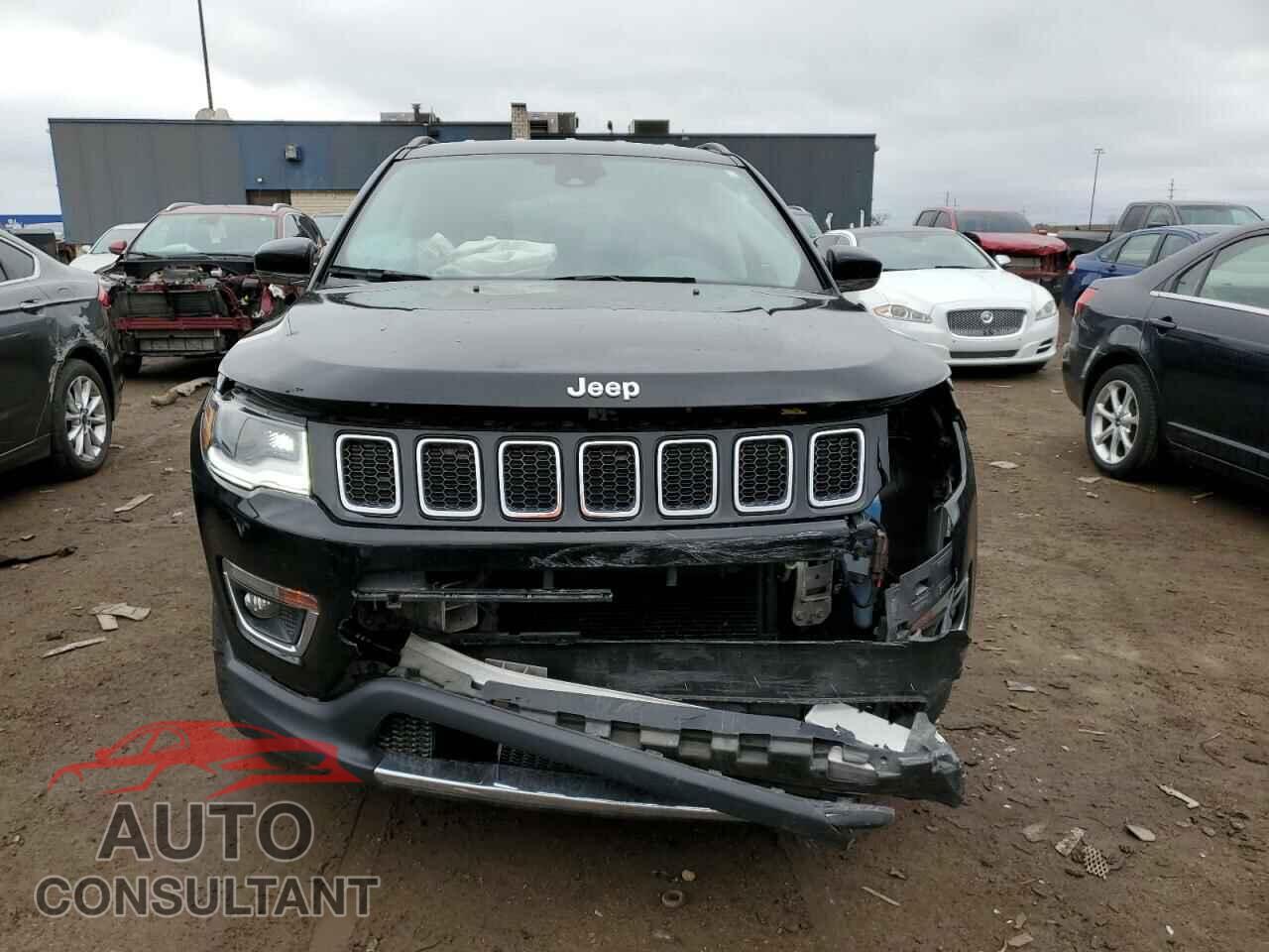 JEEP COMPASS 2018 - 3C4NJDCB4JT482600