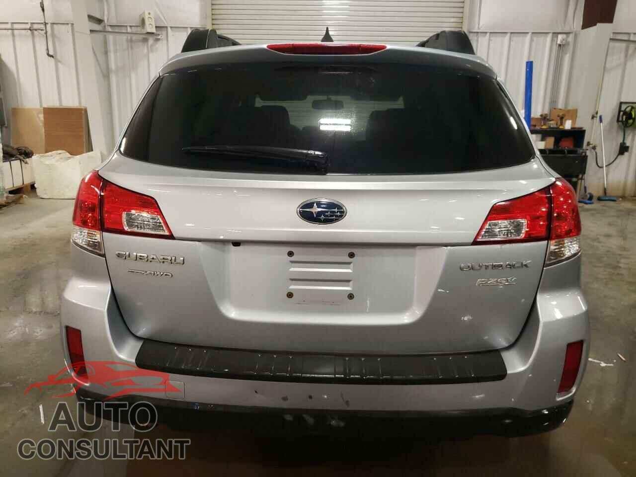 SUBARU OUTBACK 2013 - 4S4BRBKC2D3240622