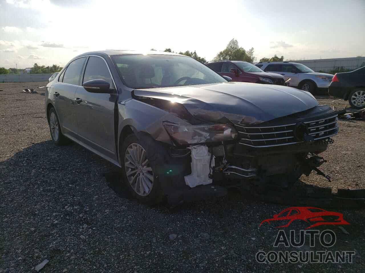 VOLKSWAGEN PASSAT 2017 - 1VWBT7A30HC005157
