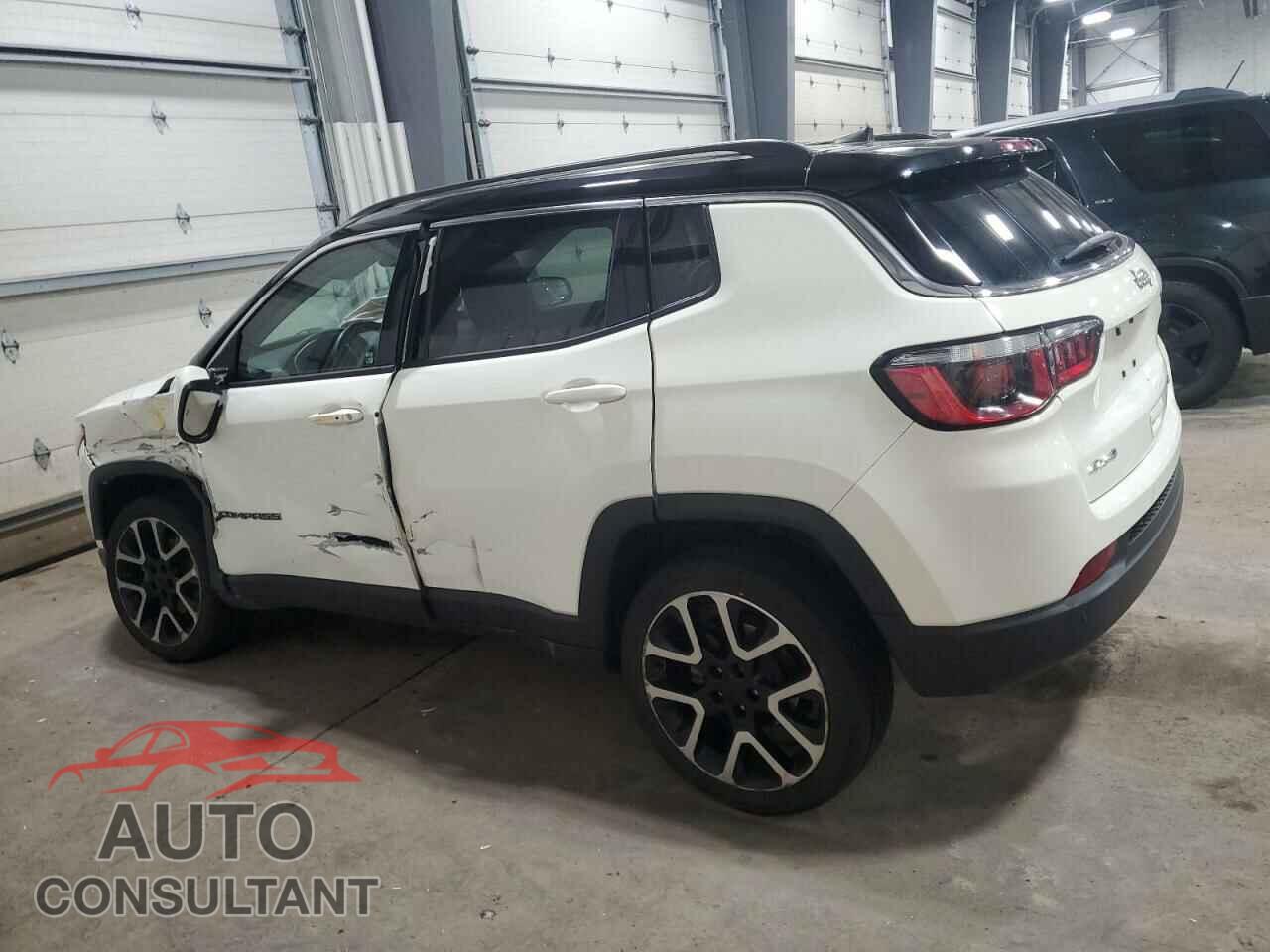 JEEP COMPASS 2018 - 3C4NJDCBXJT246128